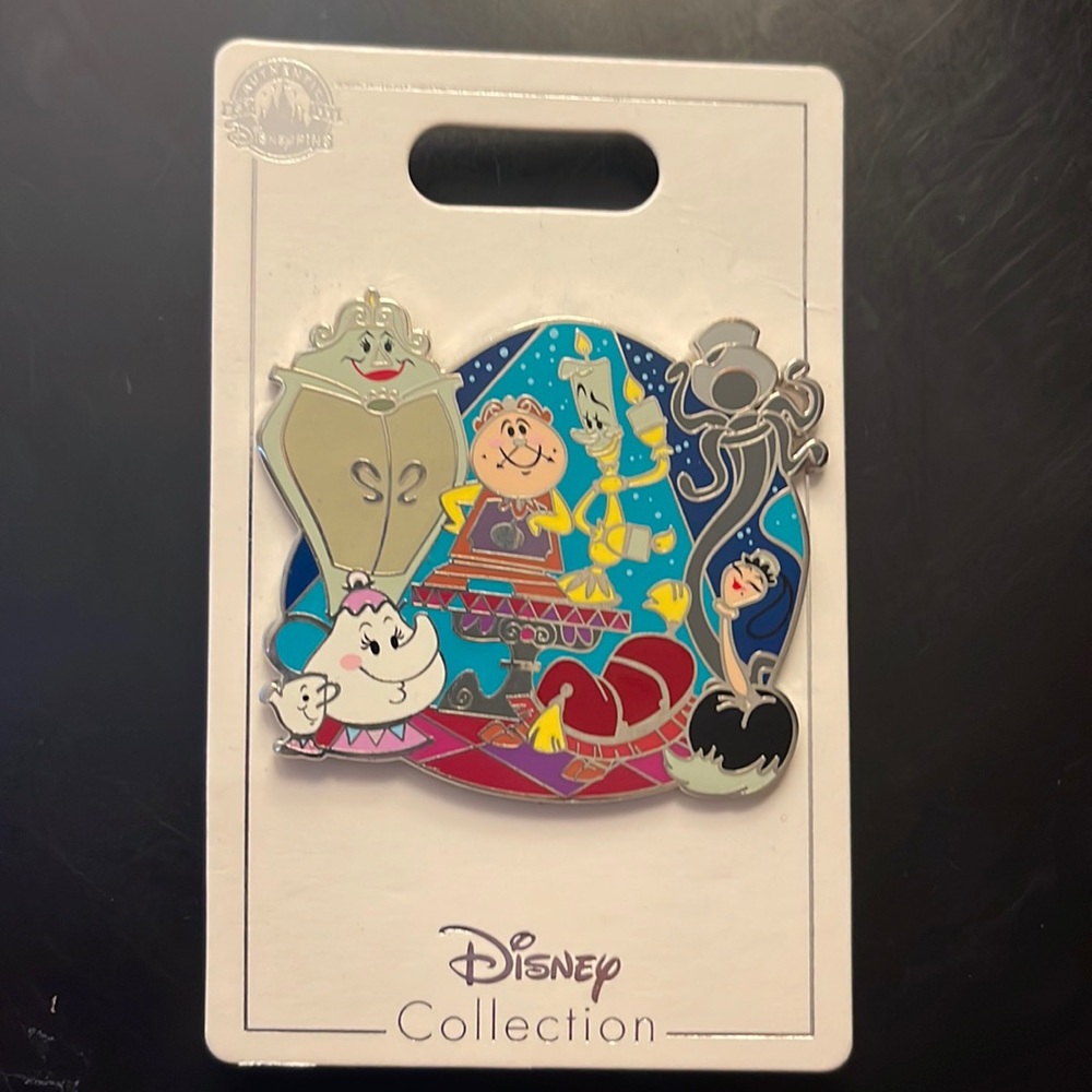 Disney Parks BEAUTY AND THE BEAST Disney Family Cluster Pin